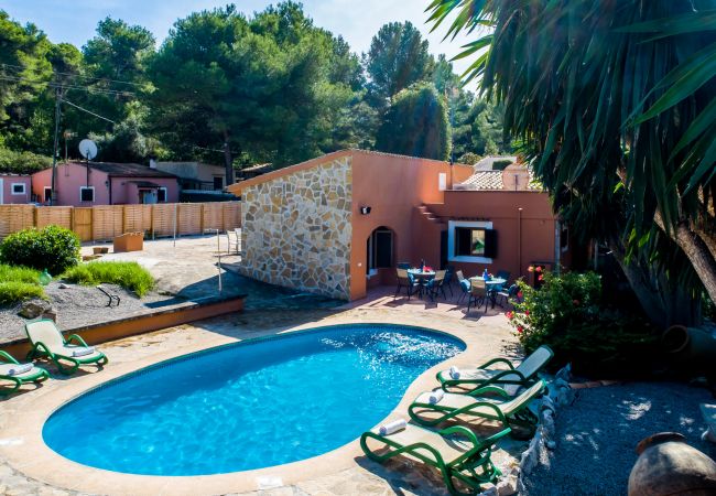 Country house in Cala Mesquida - Holidays finca Can Sito with pool