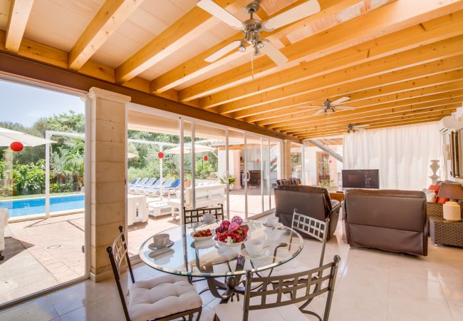 Country house in Llubi - Sustainable Finca Can Tomeu in Mallorca Country house in Llubi - Sustainable Finca Can Tomeu in Mallorca