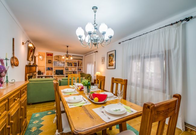 Country house in Llubi - Sustainable Finca Can Tomeu in Mallorca Country house in Llubi - Sustainable Finca Can Tomeu in Mallorca