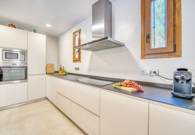 Country house in Llubi - Sustainable Finca Can Tomeu in Mallorca Country house in Llubi - Sustainable Finca Can Tomeu in Mallorca