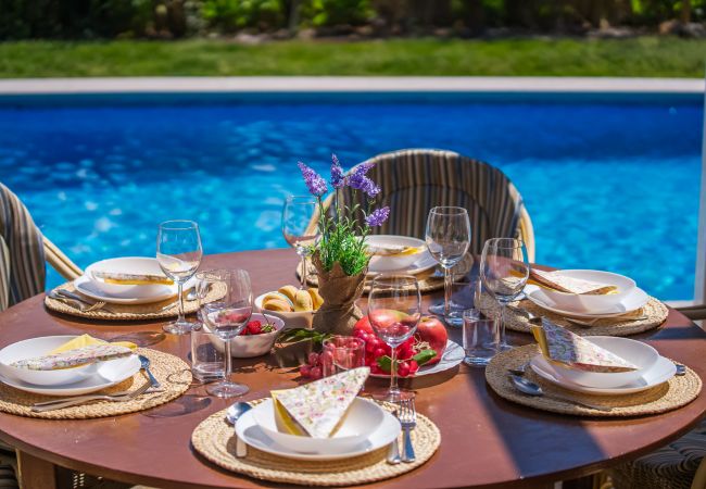 Country house in Llubi - Sustainable Finca Can Tomeu in Mallorca Country house in Llubi - Sustainable Finca Can Tomeu in Mallorca