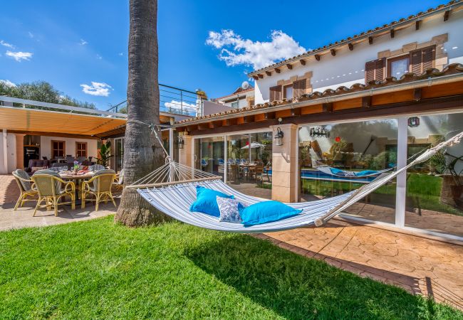 Country house in Llubi - Sustainable Finca Can Tomeu in Mallorca Country house in Llubi - Sustainable Finca Can Tomeu in Mallorca