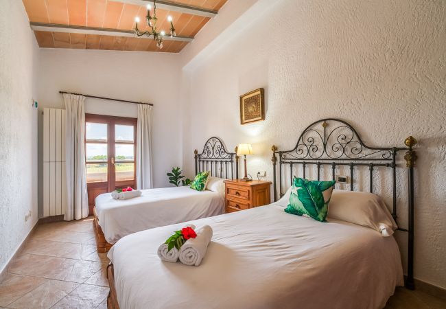 Country house in Sa Pobla - Rural finca in Mallorca Gomila with pool Country house in Sa Pobla - Rural finca in Mallorca Gomila with pool