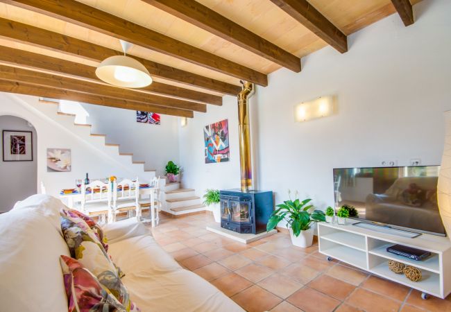 Country house in Petra - Rural Finca Es Puput with pool in Mallorca Country house in Petra - Rural Finca Es Puput with pool in Mallorca