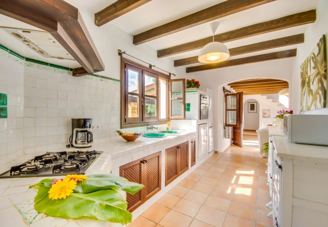 Country house in Petra - Rural Finca Es Puput with pool in Mallorca Country house in Petra - Rural Finca Es Puput with pool in Mallorca