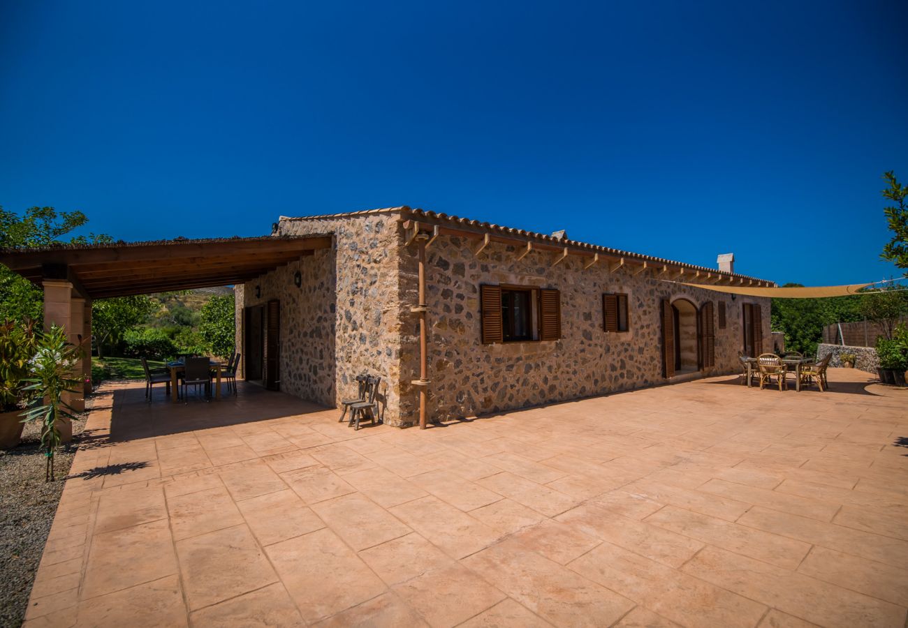 House with pool and barbecue in Mallorca