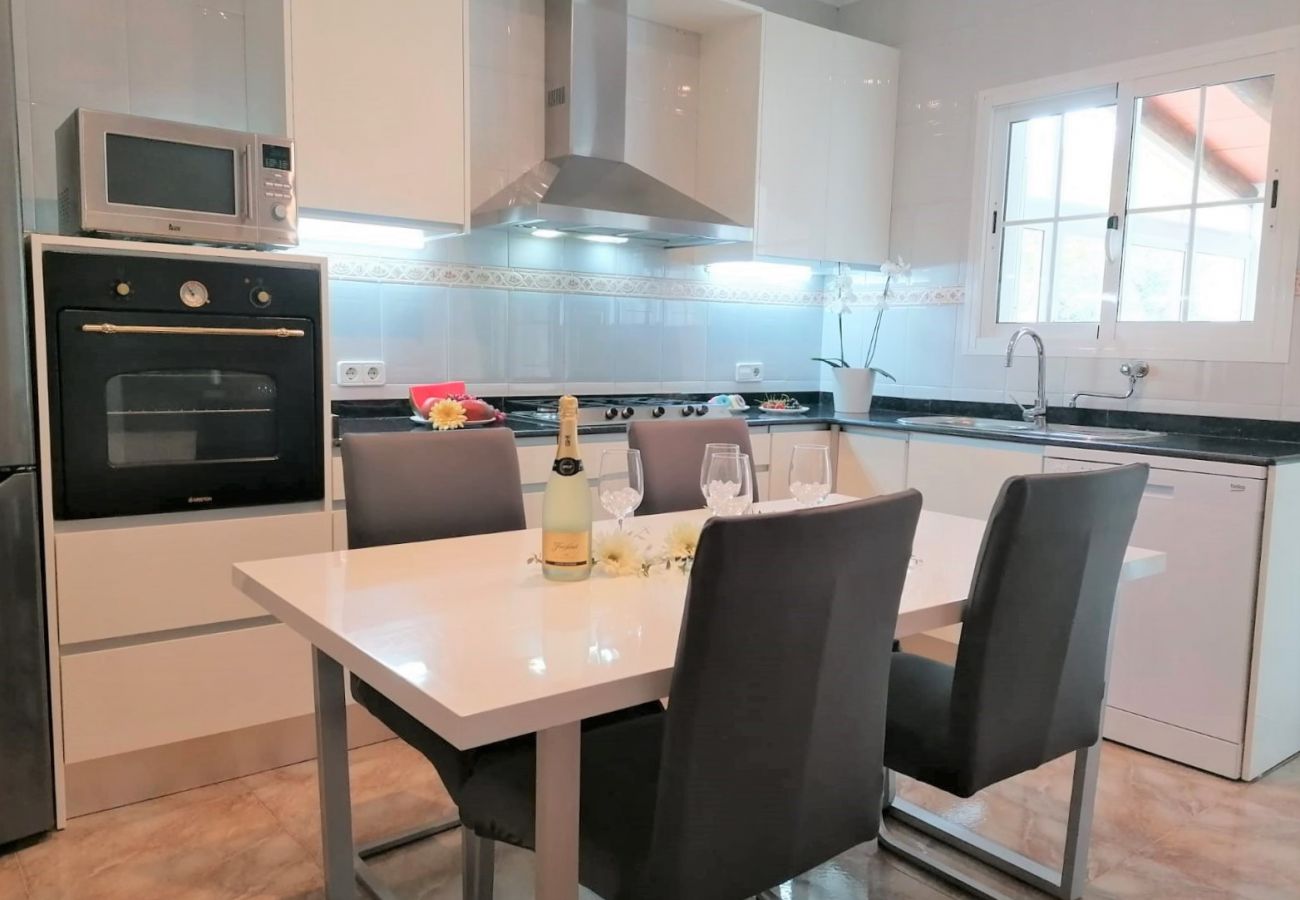 House in Puerto de Alcudia - House in Alcudia Can Olivo close to the beach