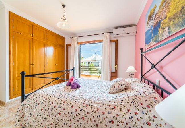 House in Playa de Muro - House close to beach Can Paris in Playa de Muro House in Playa de Muro - House close to beach Can Paris in Playa de Muro