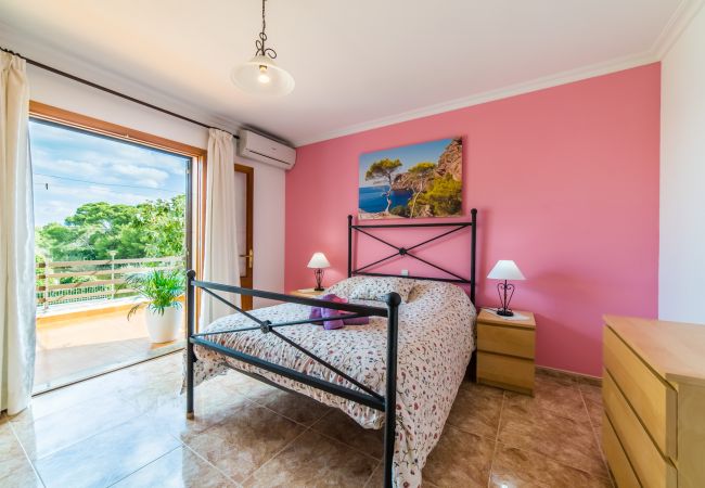 House in Playa de Muro - House close to beach Can Paris in Playa de Muro House in Playa de Muro - House close to beach Can Paris in Playa de Muro