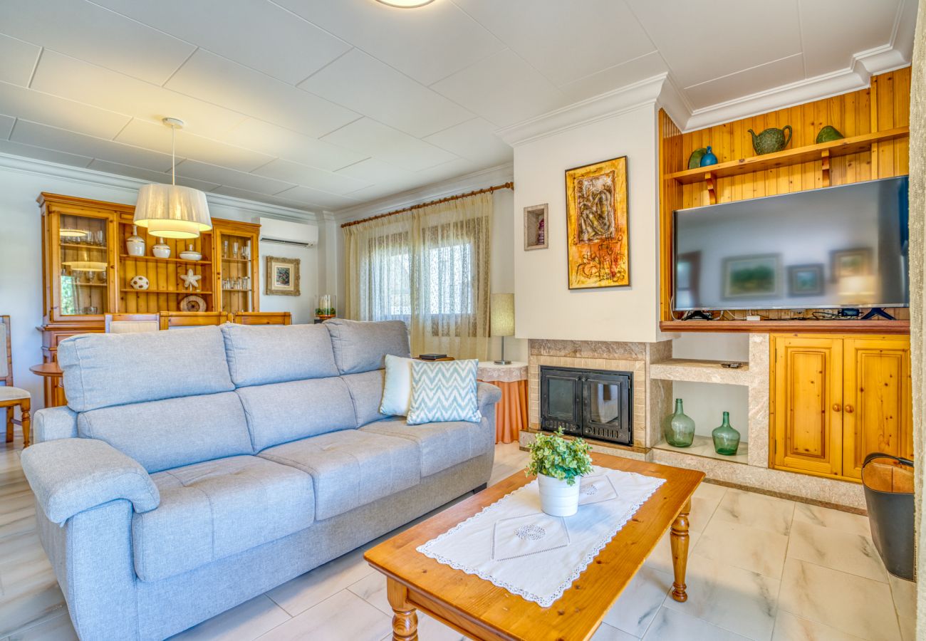 House in Alcudia - Casa Flor with swimming pool near Alcudia Beach