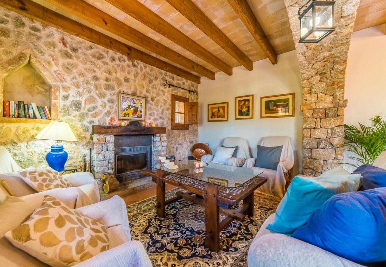 Country house in Campanet - Stone house in middle of nature Caselles Petit