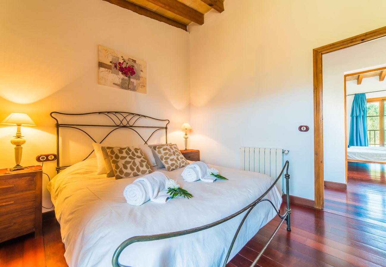 Country house in Campanet - Stone house in middle of nature Caselles Petit