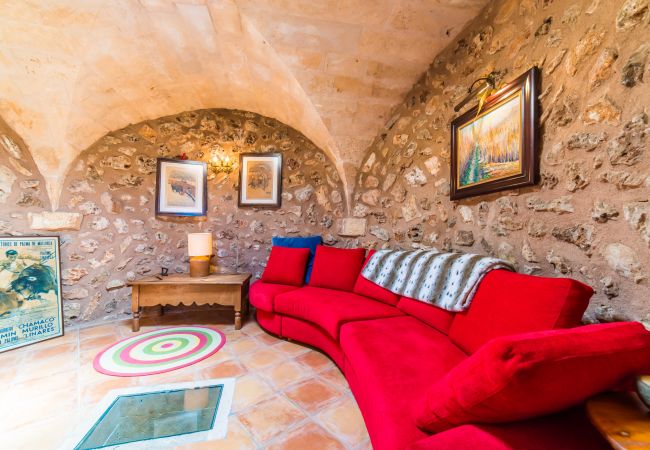 House in Sa Pobla - Rustic Finca in Mallorca Can Colis with pool