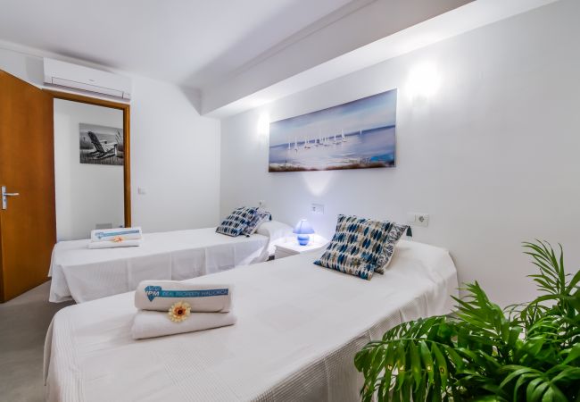 Apartment in Puerto de Alcudia - Apartment Port Alcudia Mary seafront  Apartment in Puerto de Alcudia - Apartment Port Alcudia Mary seafront