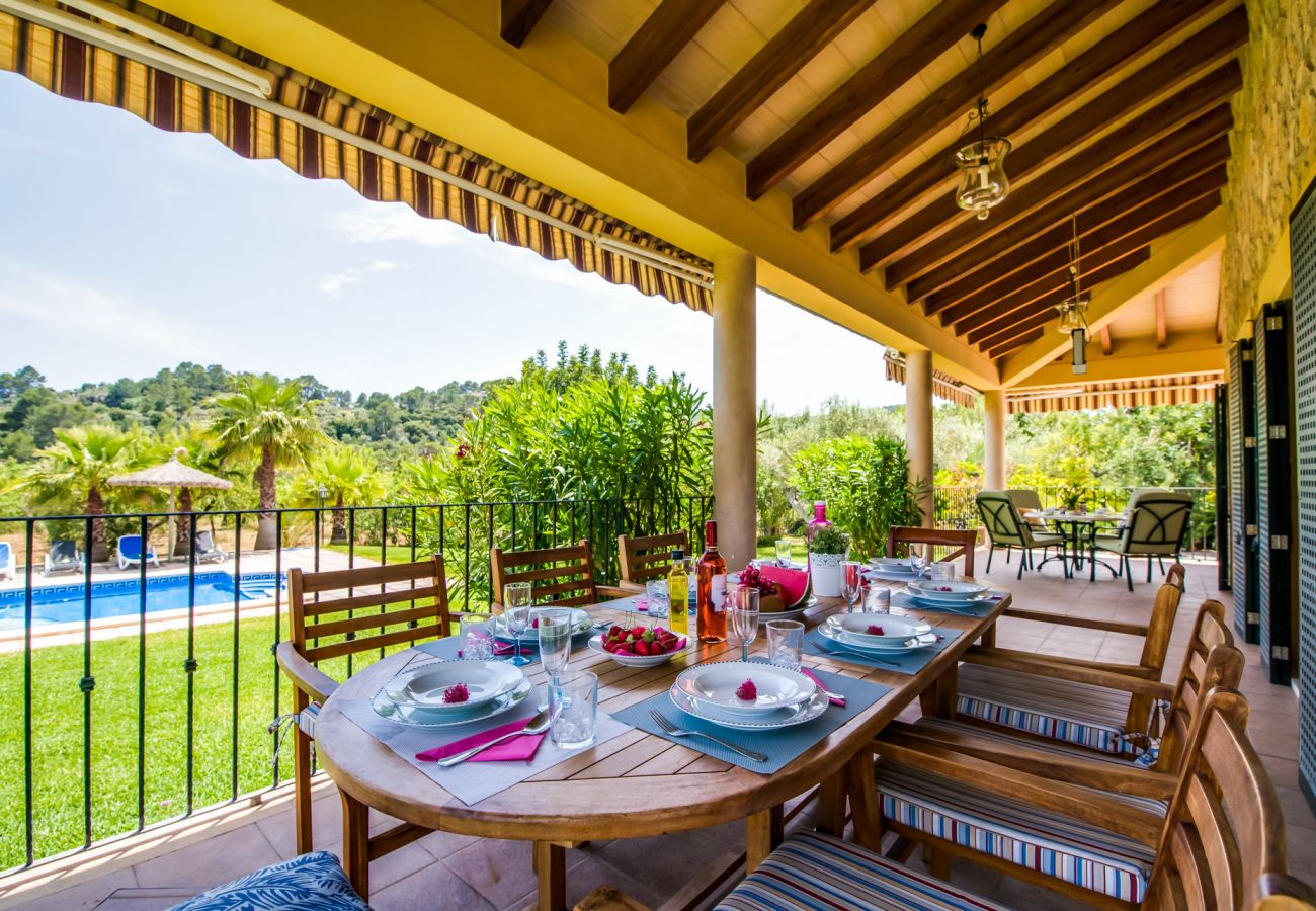 Finca with barbecue and pool in Mallorca