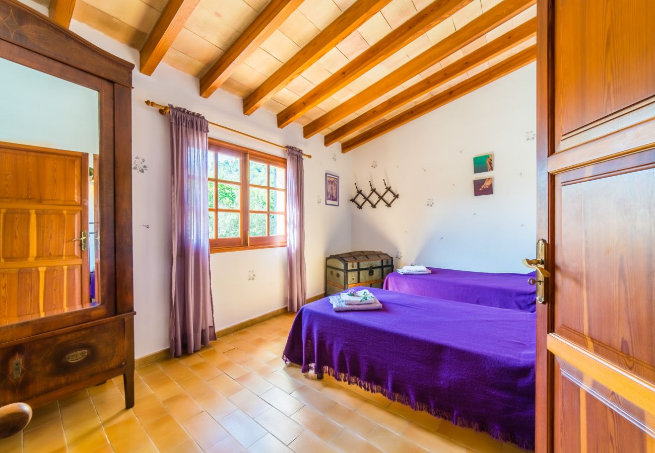 Country house in Alcudia - Sustainable Finca Ca na Patufa in Alcudia