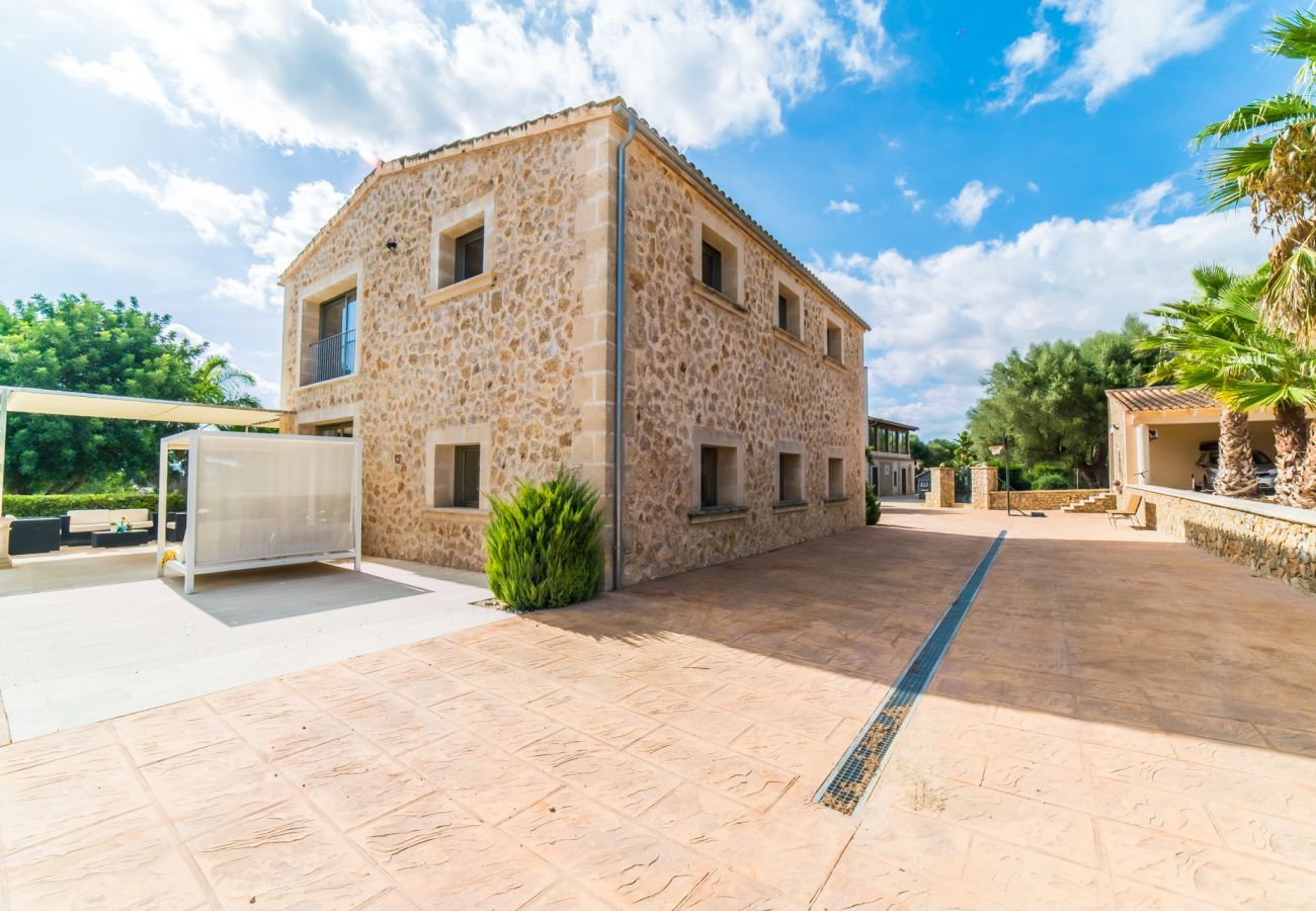 Country house in Maria de la salut - FFinca Son Perot with pools in Mallorca