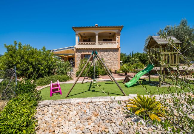 Country house in Selva - Finca Puig den Guardiola with mountain view Country house in Selva - Finca Puig den Guardiola with mountain view