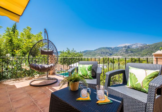 Country house in Selva - Finca Puig den Guardiola with mountain view