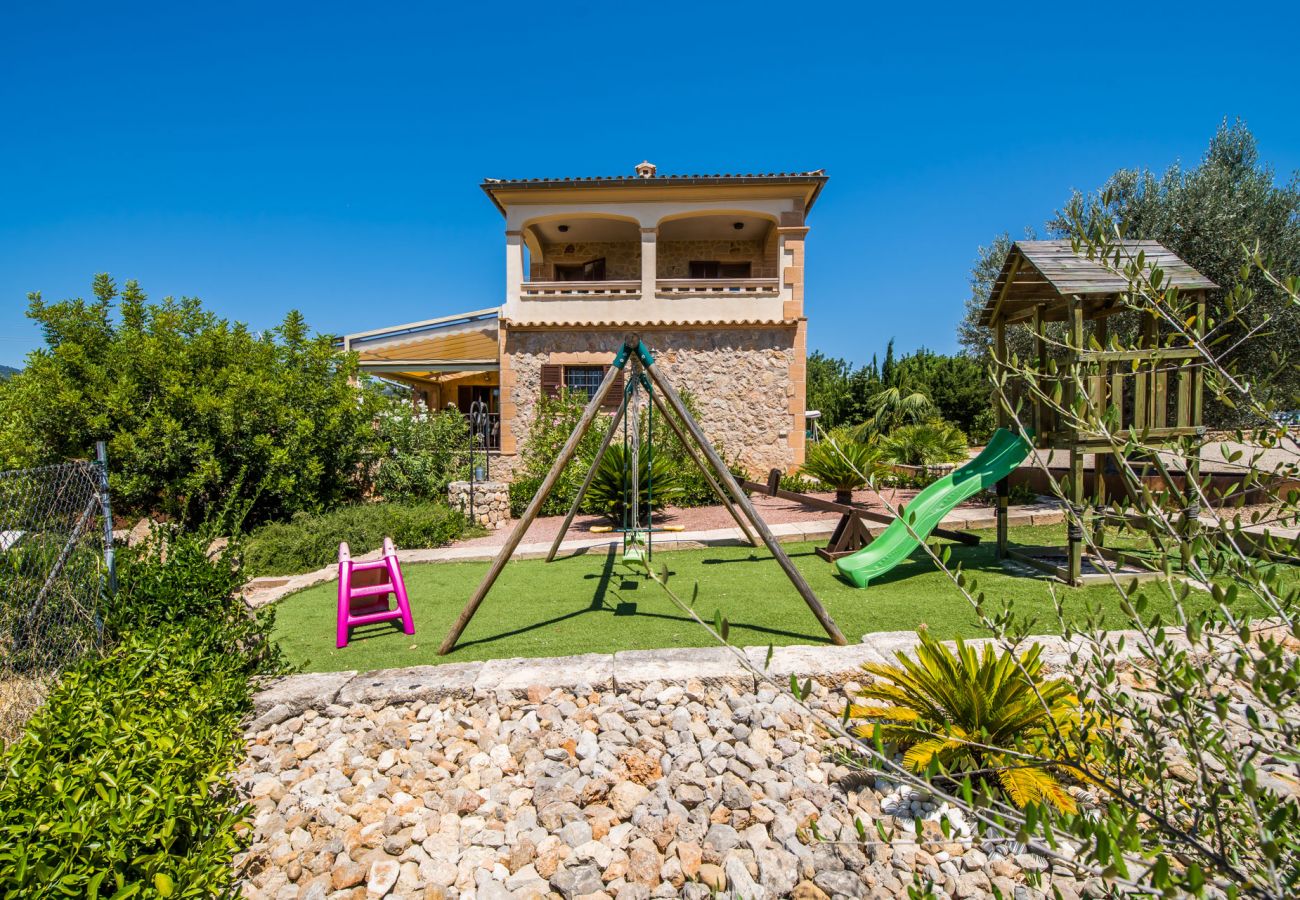 Country house in Selva - Finca Puig den Guardiola with mountain view