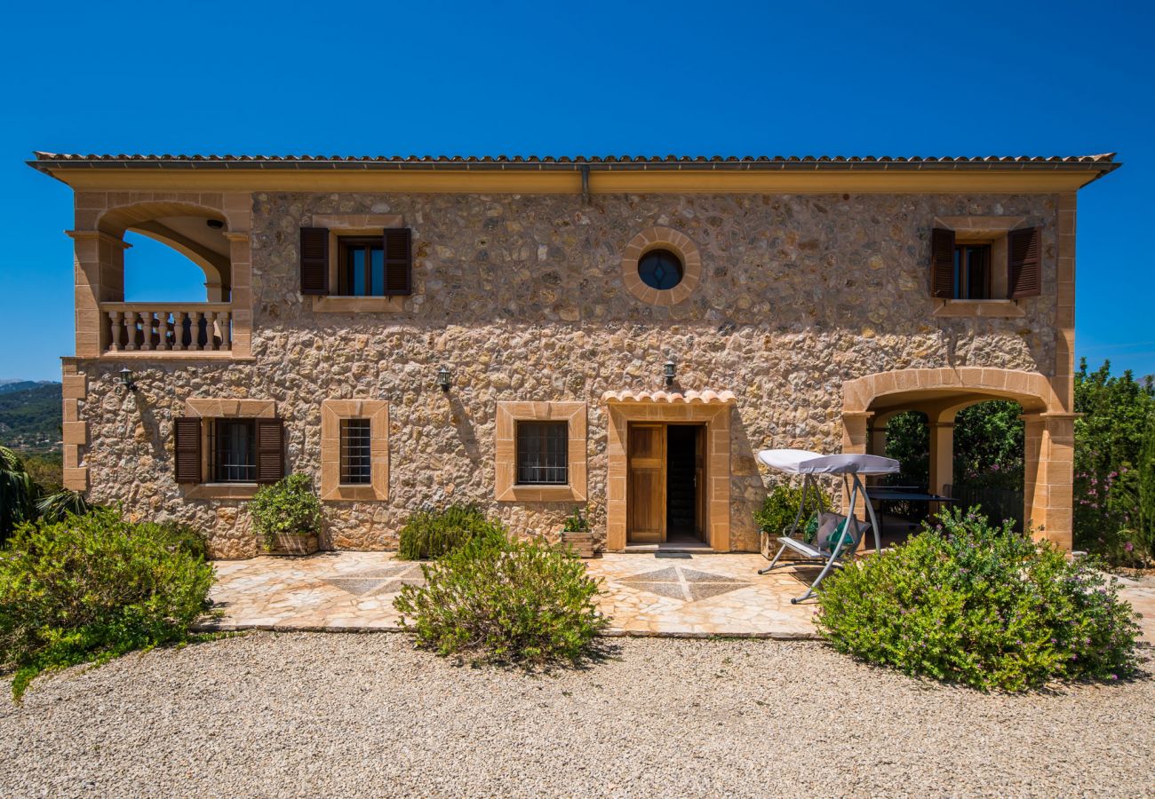 Country house in Selva - Finca Puig den Guardiola with mountain view