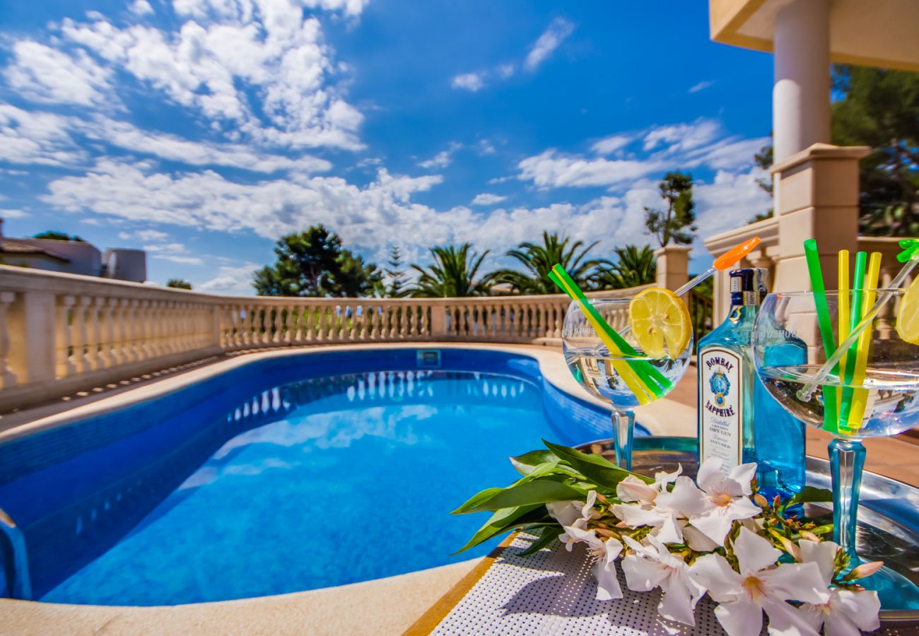 House in Alcanada - House with pool in Alcudia Ronda near the beach
