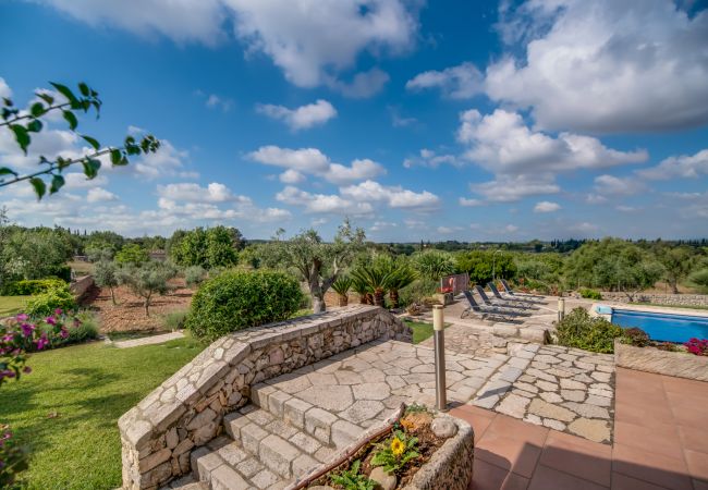 Country house in Muro - Rural finca in Muro Sa Font with swimming pool Country house in Muro - Rural finca in Muro Sa Font with swimming pool