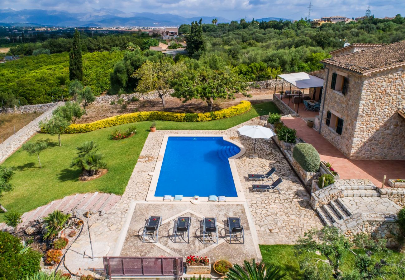 Country finca with swimming pool near Muro beach