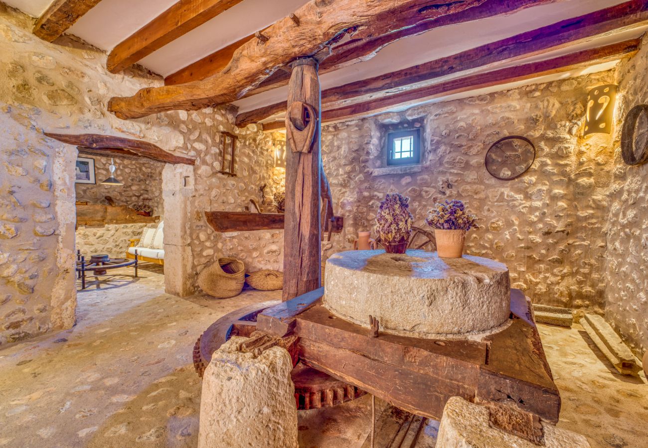 Country house in Buger - Mallorcan finca Ses Planes with pool
