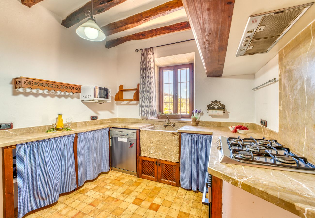 Country house in Buger - Mallorcan finca Ses Planes with pool