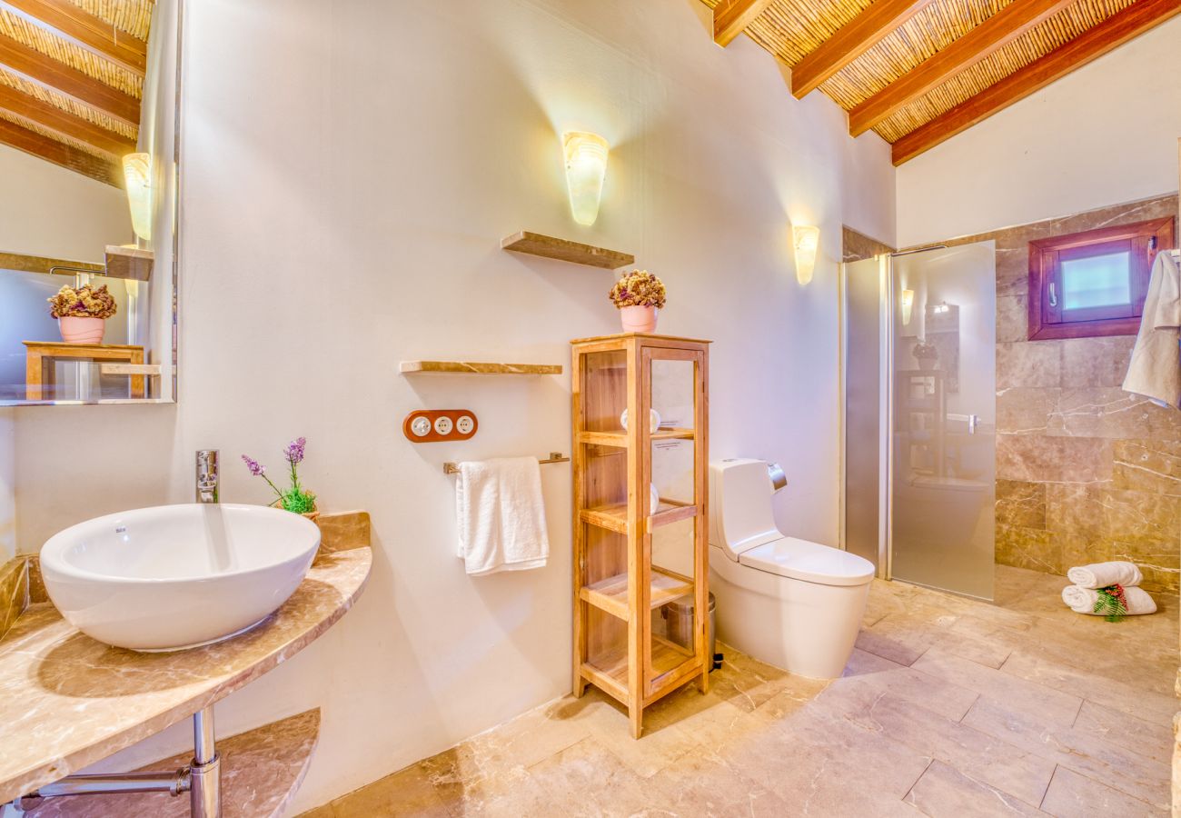 Country house in Buger - Mallorcan finca Ses Planes with pool