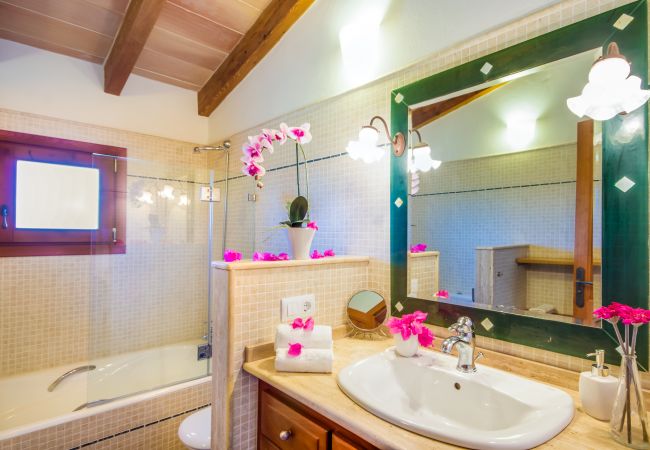 Country house in Alcúdia - Mallorcan finca in Alcudia Ses Poves with pool Country house in Alcúdia - Mallorcan finca in Alcudia Ses Poves with pool