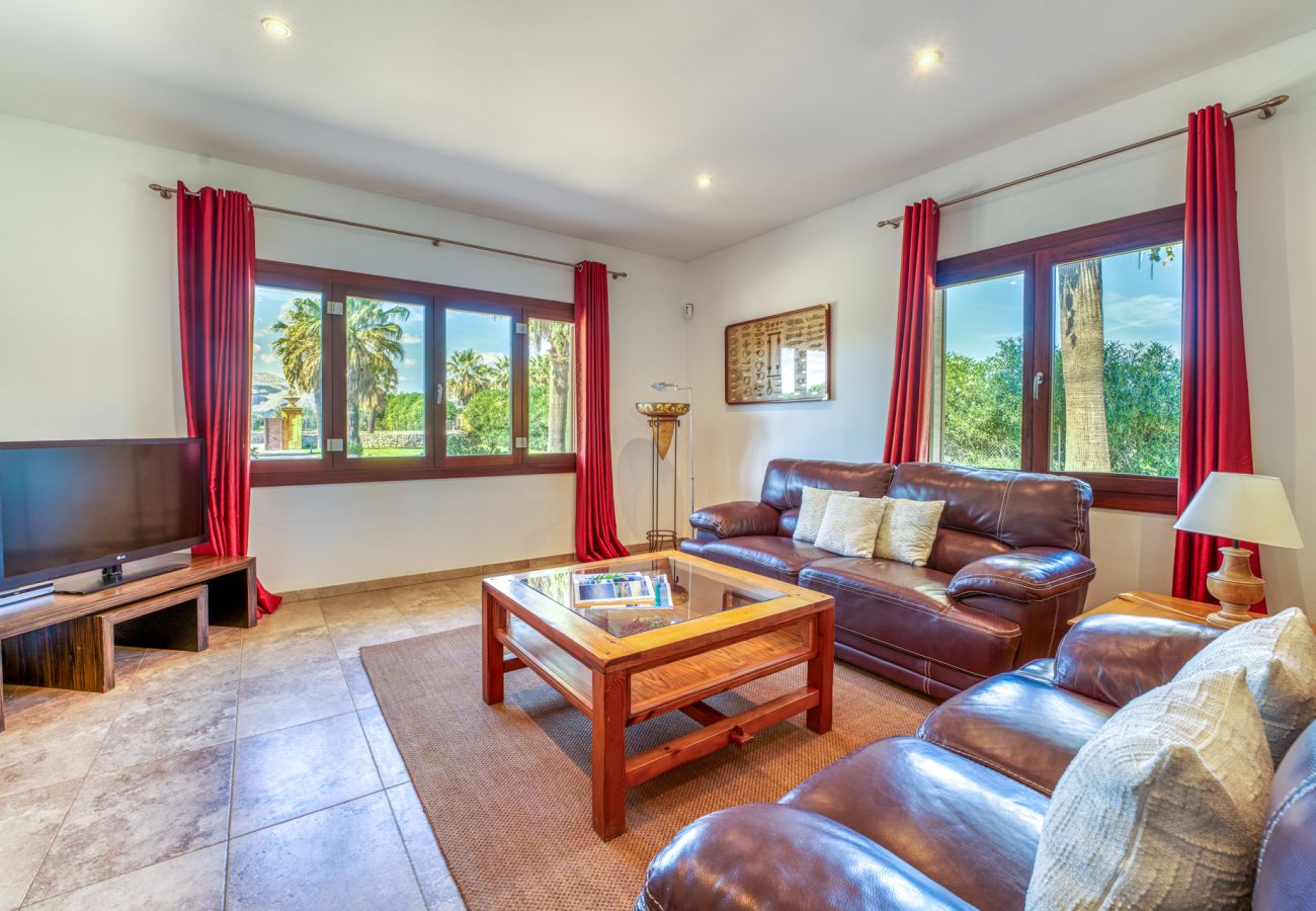 Holiday villa in Majorca at the best price