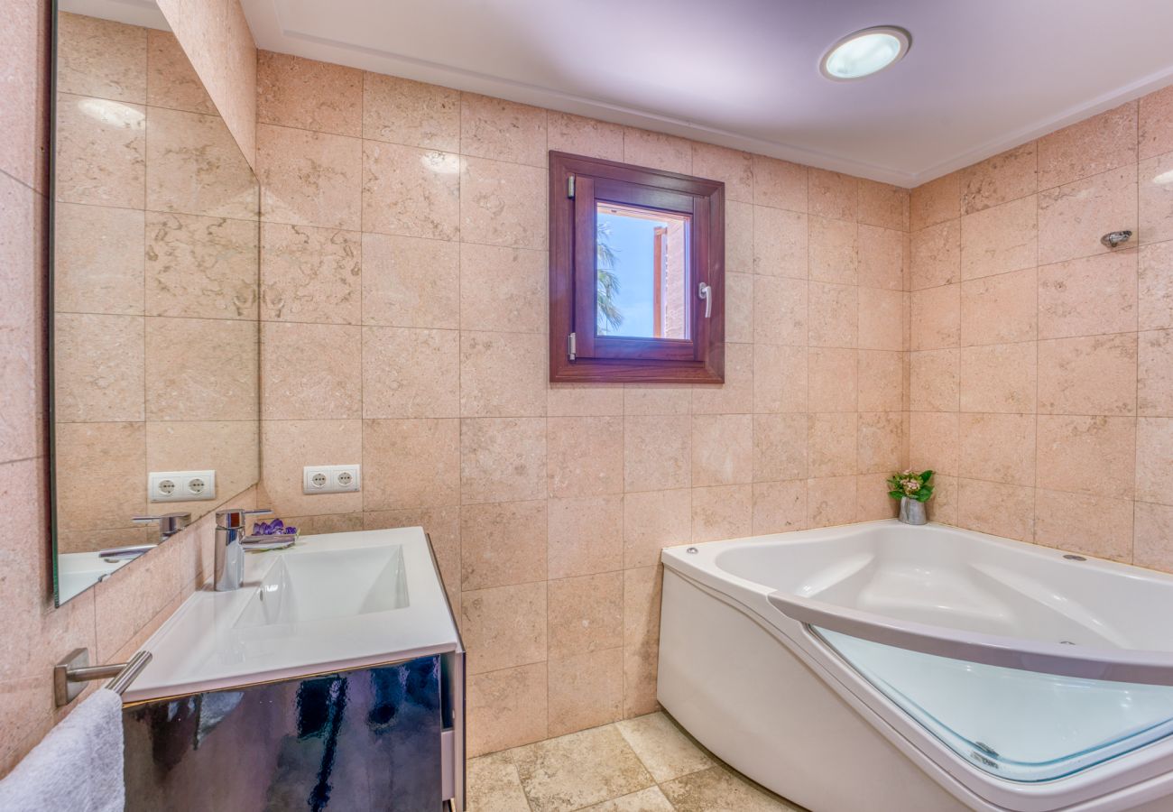 Country house in Sa Pobla - Finca Eden Son Manyo 222 with pool in Mallorca