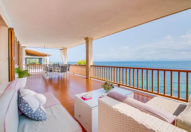 House in Alcúdia - Villa Can Torrens seafront house in Alcudia House in Alcúdia - Villa Can Torrens seafront house in Alcudia