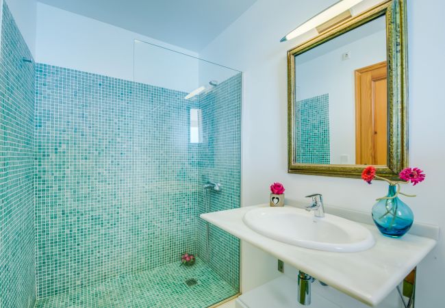 House in Alcúdia - Villa Can Torrens seafront house in Alcudia House in Alcúdia - Villa Can Torrens seafront house in Alcudia