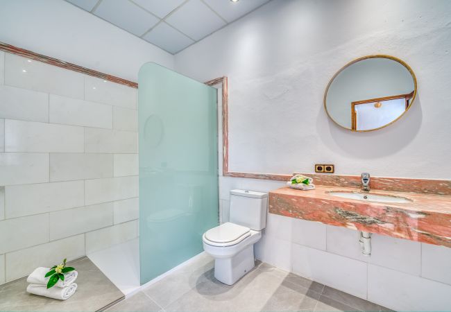 House in Maria de la salut - Rural villa with pool Sa Verdera in Majorca House in Maria de la salut - Rural villa with pool Sa Verdera in Majorca