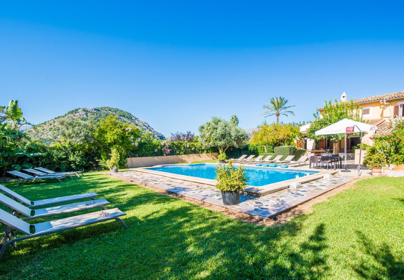 Country house in Pollensa - Finca Can Verga in Pollensa with swimming pool