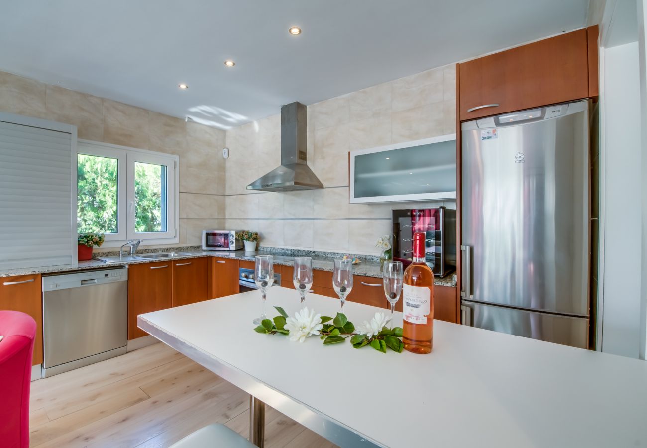 House in Alcudia - House with pool Villa Ariel near the beach in Alcudia