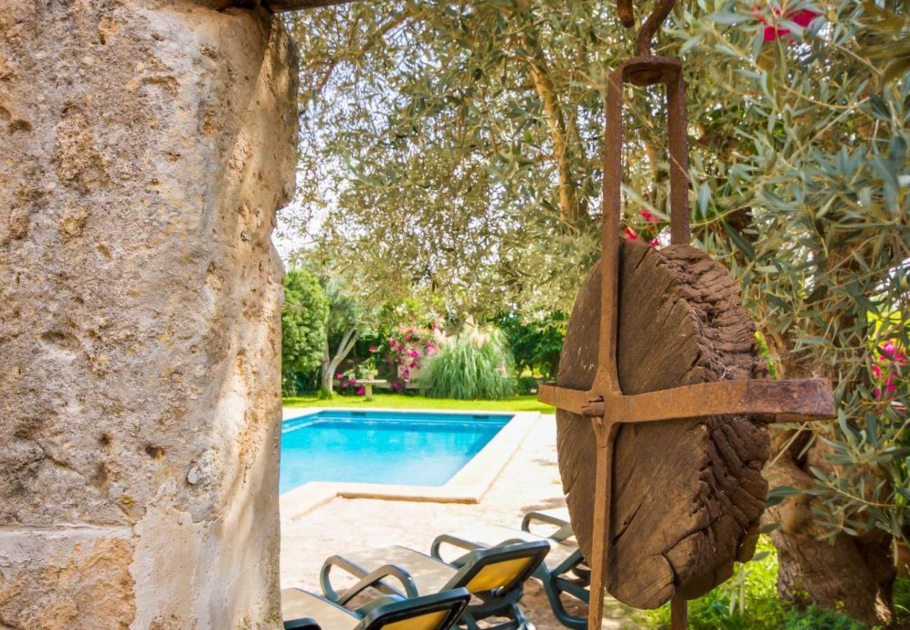 Country house in Buger - Large rustic finca Can Nyany Buger in Mallorca