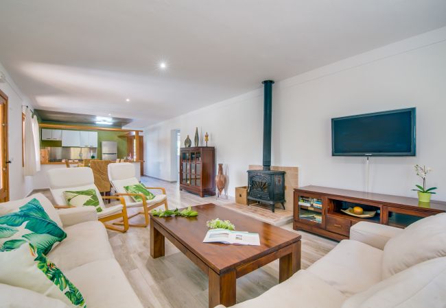 Country house in Alcúdia - Finca Alcudia Sa Vinya Vella near beach with pool Country house in Alcúdia - Finca Alcudia Sa Vinya Vella near beach with pool