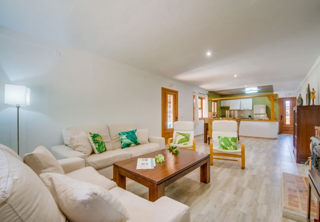 Country house in Alcúdia - Finca Alcudia Sa Vinya Vella near beach with pool Country house in Alcúdia - Finca Alcudia Sa Vinya Vella near beach with pool