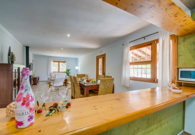 Country house in Alcúdia - Finca Alcudia Sa Vinya Vella near beach with pool Country house in Alcúdia - Finca Alcudia Sa Vinya Vella near beach with pool