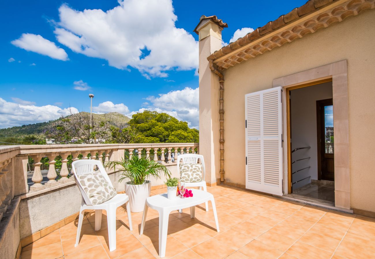 House in Puerto de Alcudia - House next to the beach Villa Celia in Alcudia
