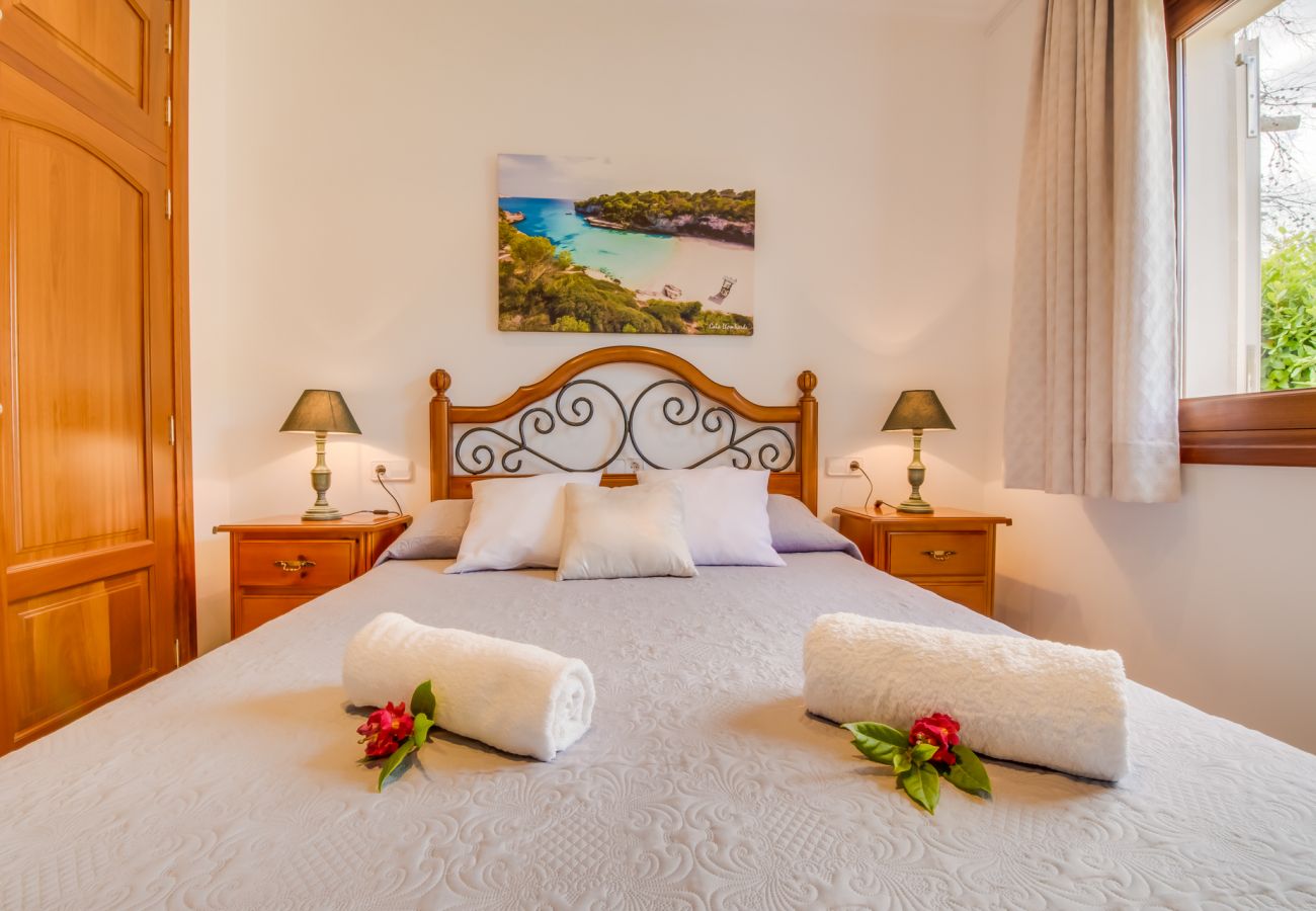 House in Puerto de Alcudia - House next to the beach Villa Celia in Alcudia