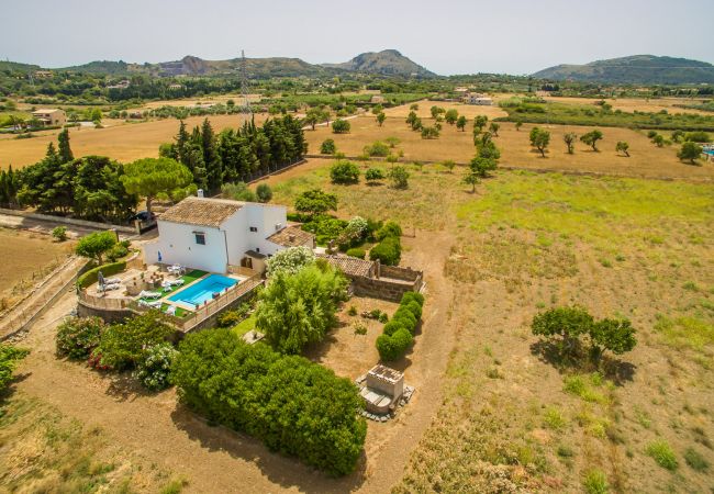 Country house in Alcudia - Finca Villa Maria with swimming pool in Alcudia