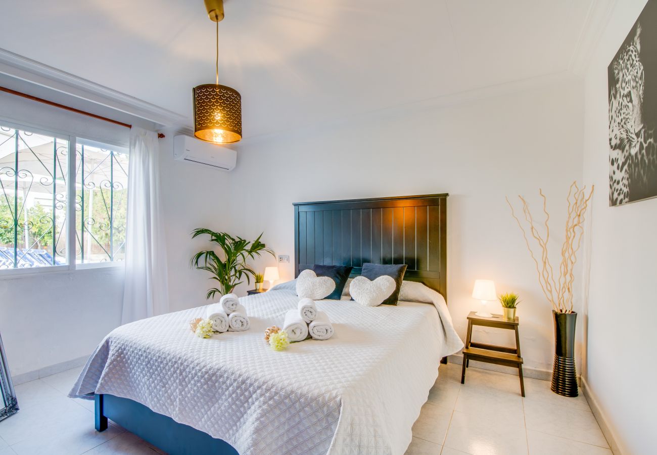 Country house in Alcudia - ☼ Cozy finca with pool.
