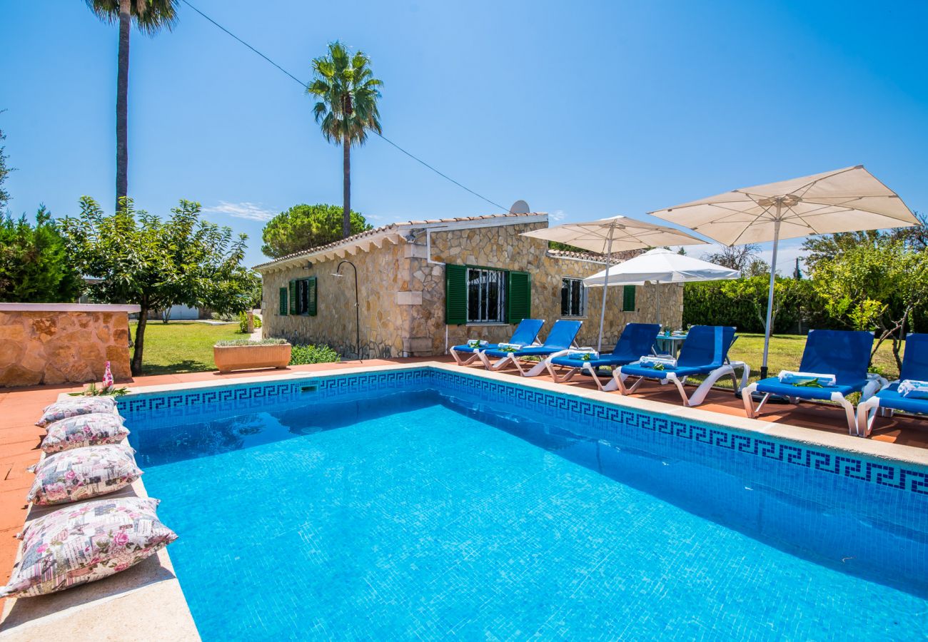 Country house in Alcudia - ☼ Cozy finca with pool.