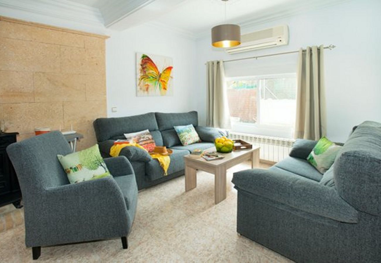 House in Alcudia - ☼ Villa Montelo holiday rental with private pool near the beach.