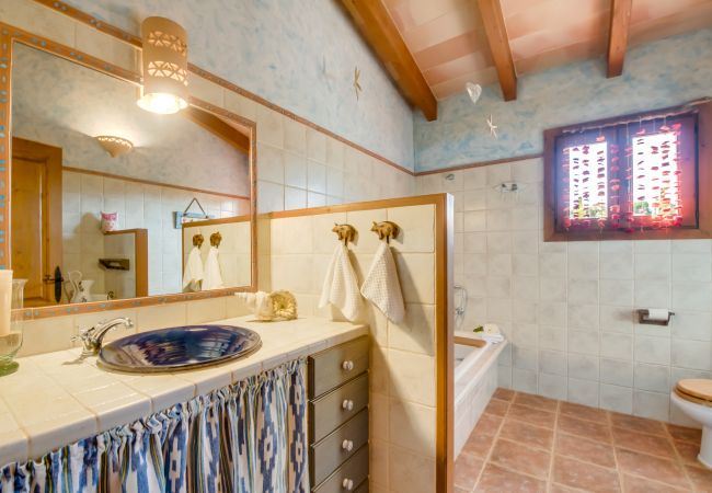 Country house in Inca - Centrally located Finca Mallorca Sa Tanqueta Pool Country house in Inca - Centrally located Finca Mallorca Sa Tanqueta Pool